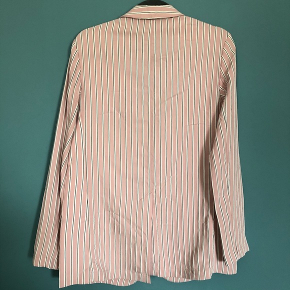 Tibi Twill Oversized Blazer in Dusty Pink - Picture 6 of 6